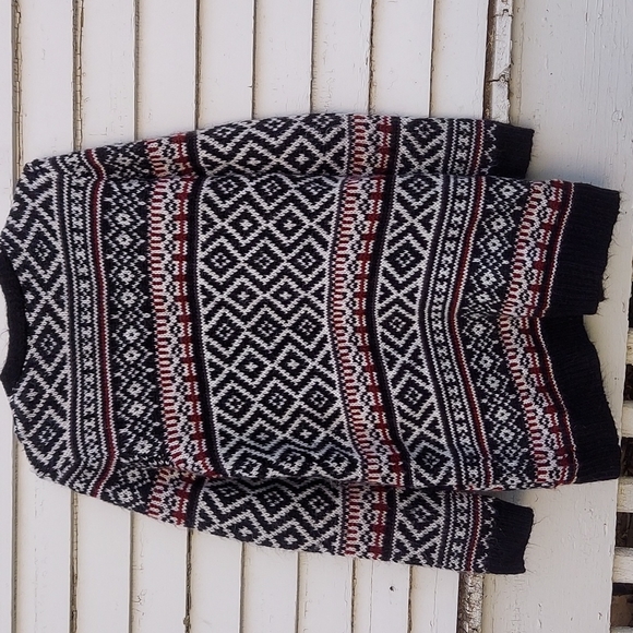 Forever 21 Tribal Pattern Cardigan - Picture 2 of 5